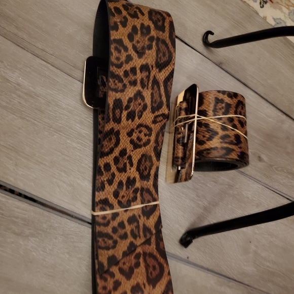 Wide cougar faux leather belt Amp up outfit - Picture 2 of 4